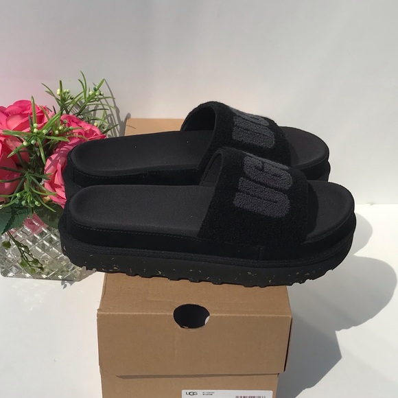 UGG Laton Slide - Picture 5 of 8